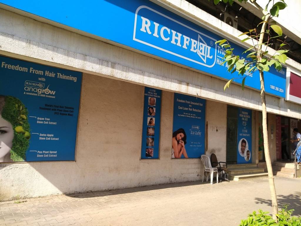 Crescent Crescent Aura