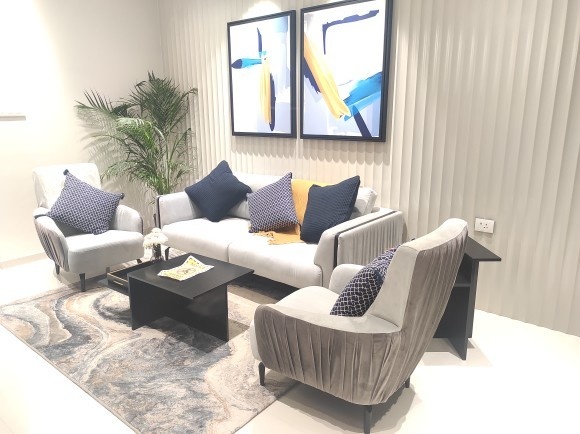  skyline phase i Living Area