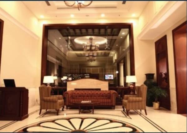  siris-estate Waiting Lounge