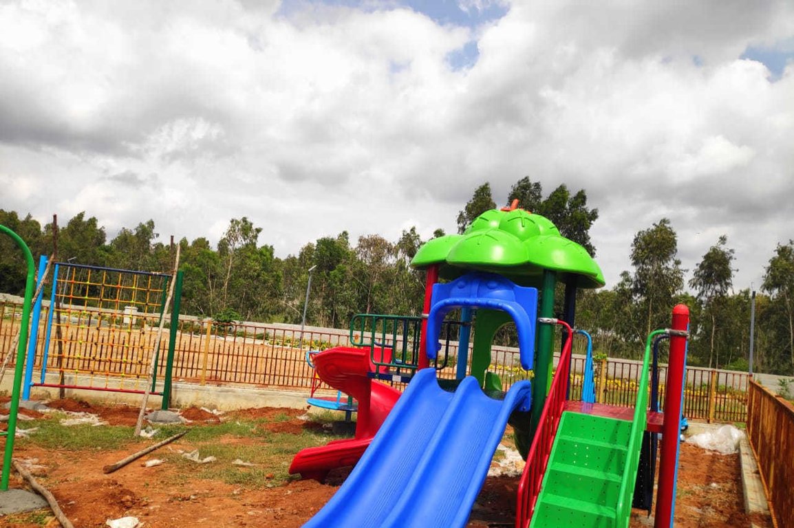 guru punvaanii eka Others