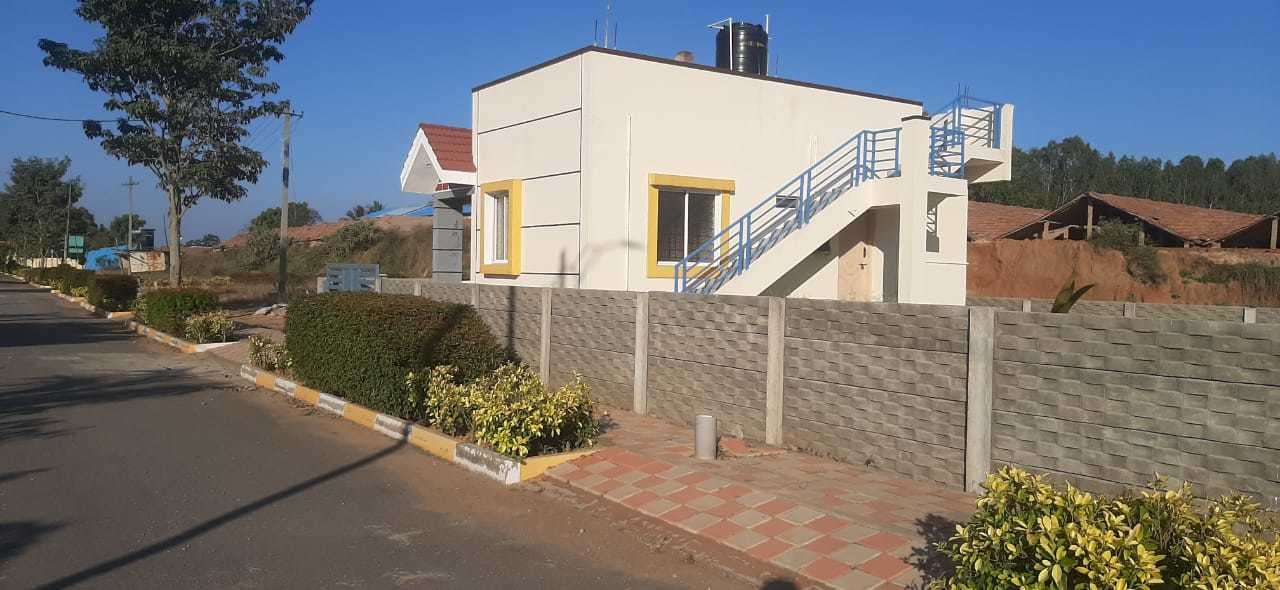 guru punvaanii eka Plot