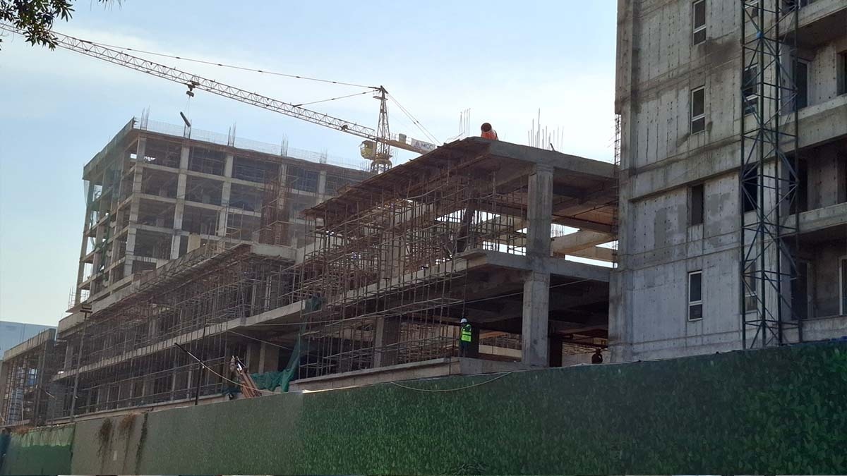 Silverglades Hightown Residences