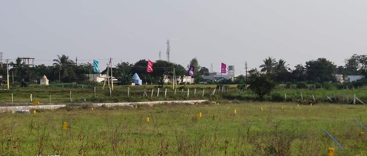  balaj gardens Plot
