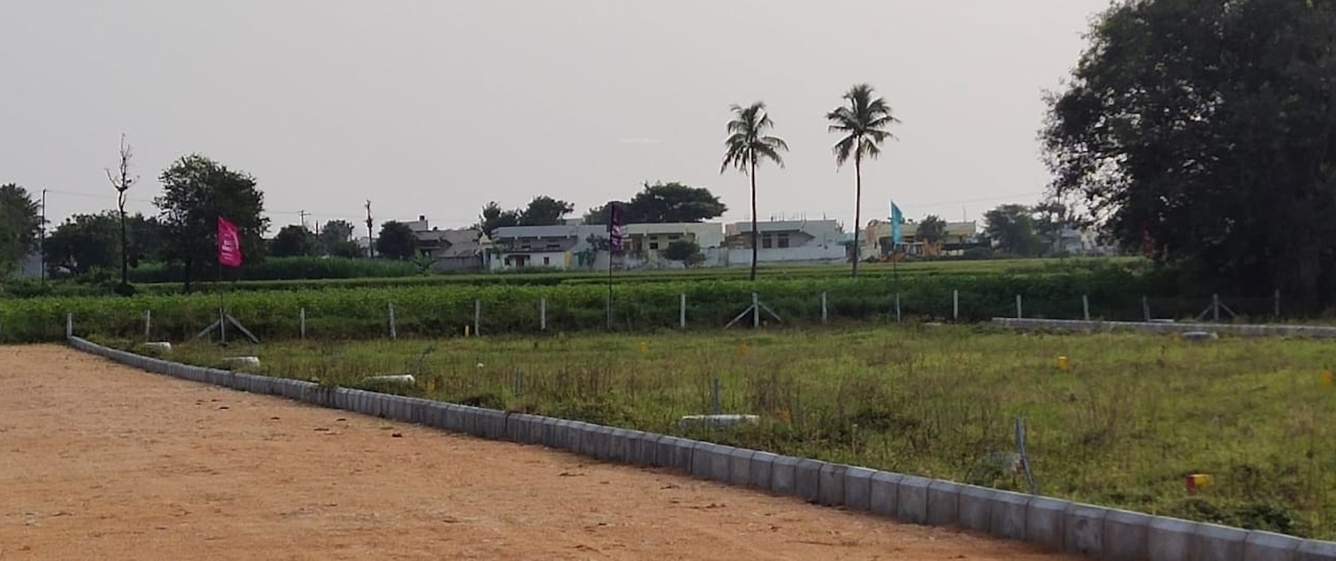  balaj gardens Plot
