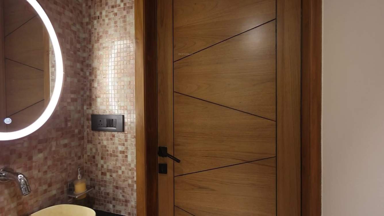  signature celestia Bathroom