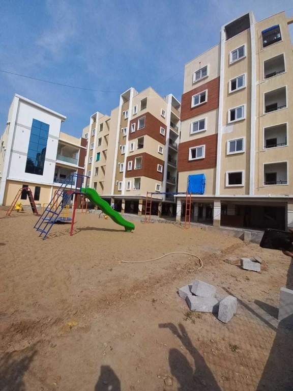  signature Children's play area