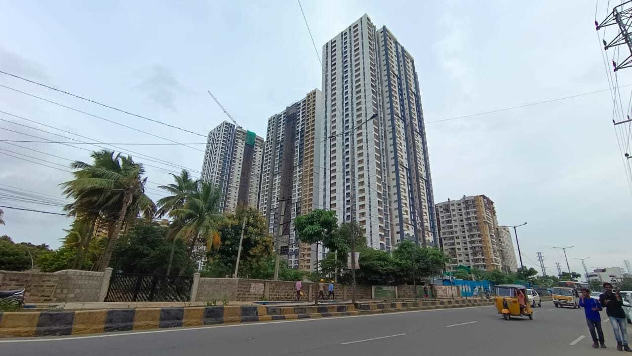  40 Tower B Construction Status Sept 23