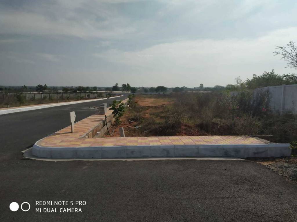  lotus gardens premium Plot