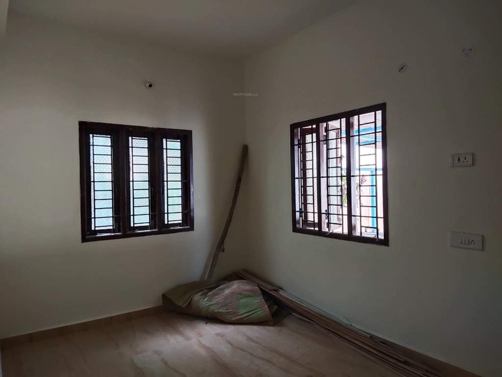  sai shubham Bedroom