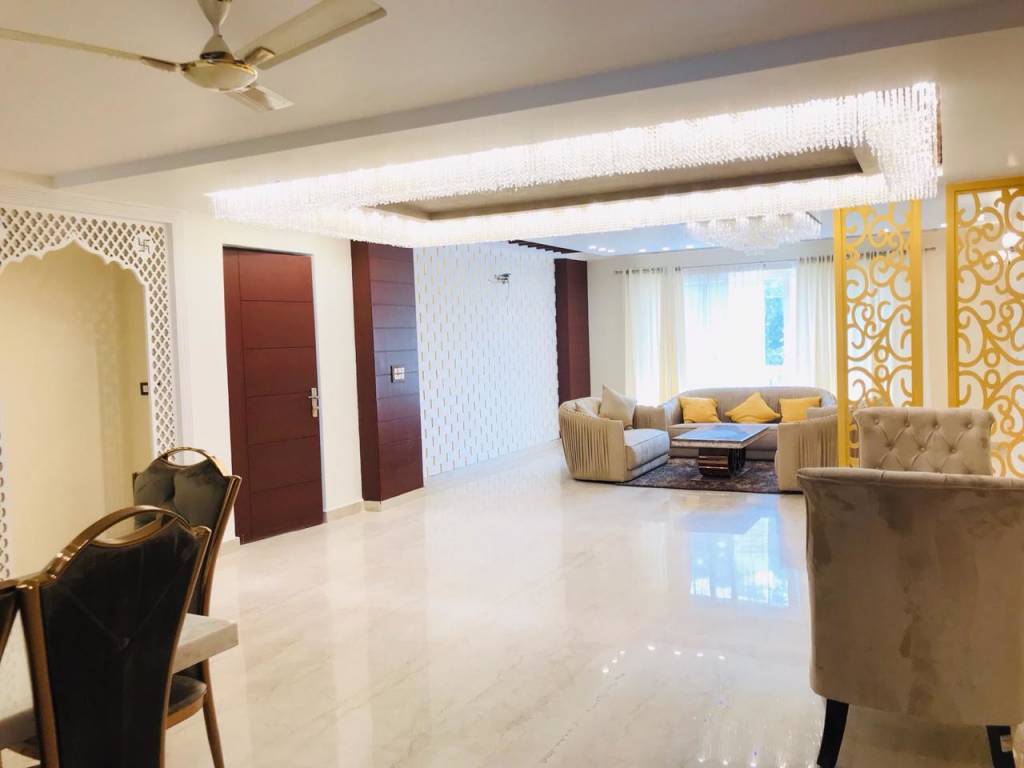  floors 1 Living Area