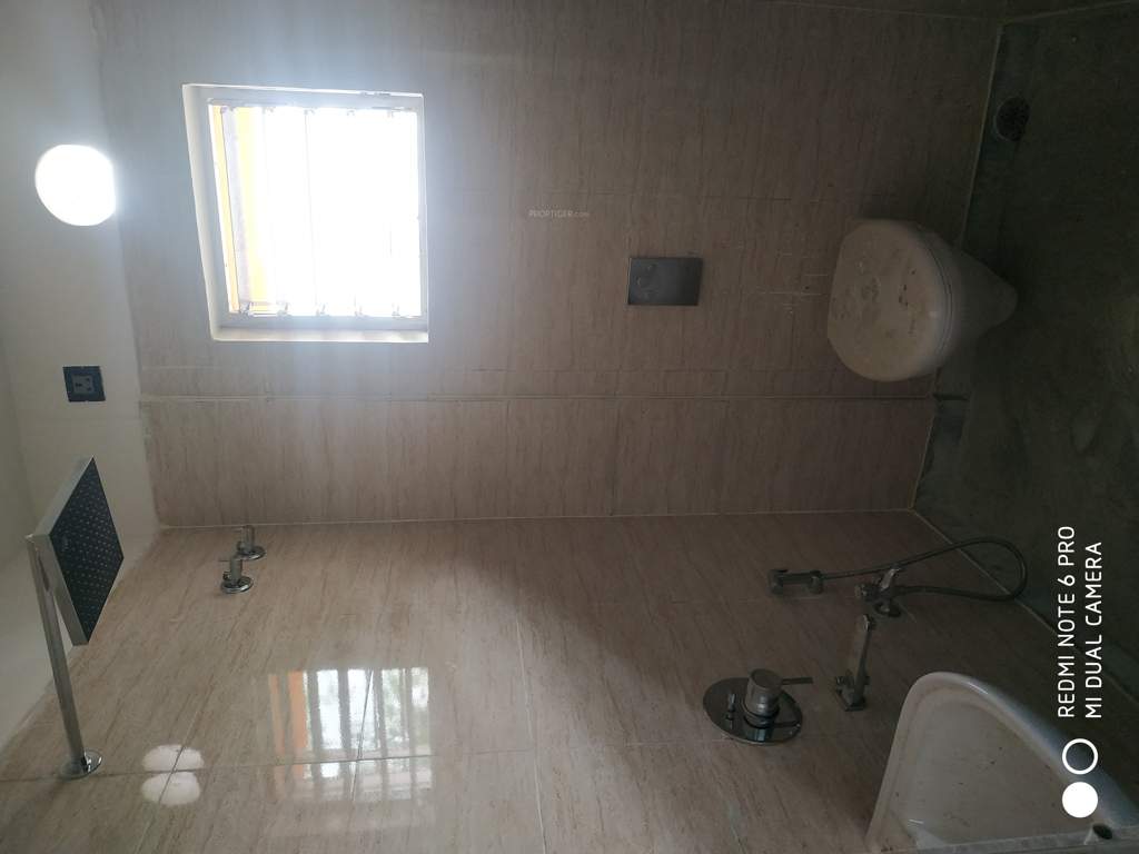  phoenix apartment Others