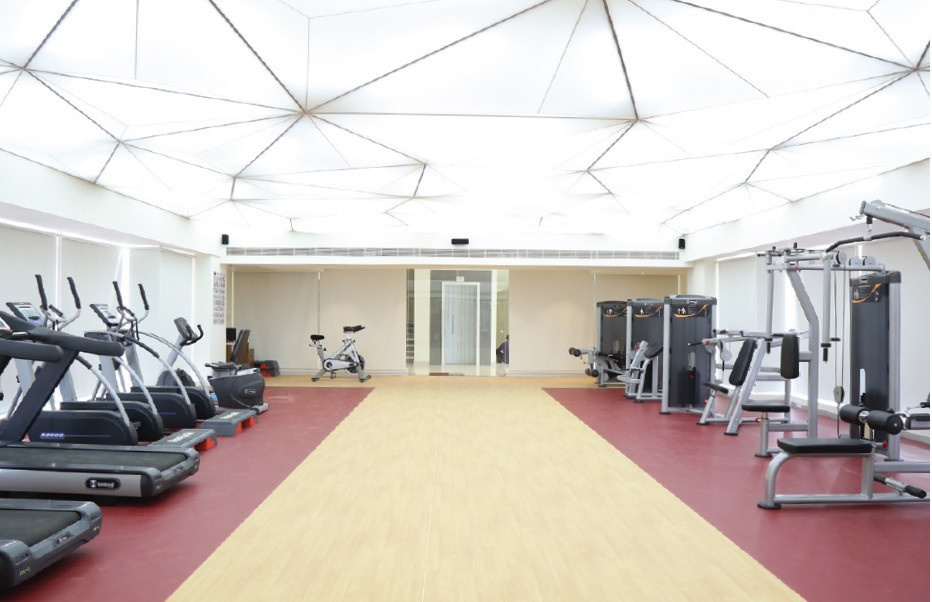  courtyard phase 5 Gymnasium