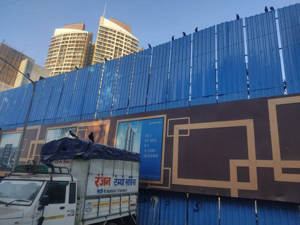  elegante Construction Status Apr-24