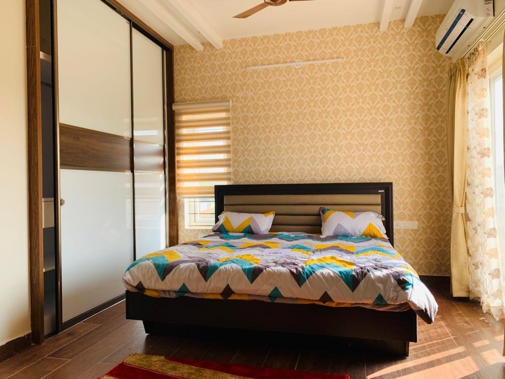  grand la casa Bedroom