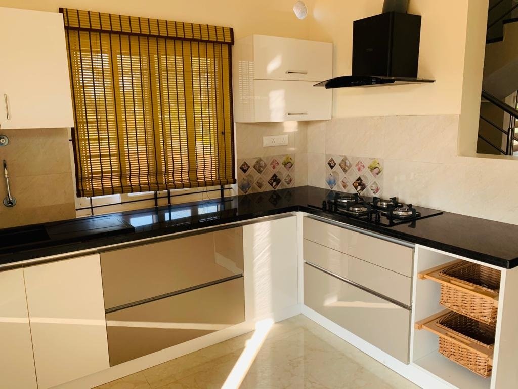  grand la casa Kitchen