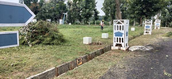  chaitanya-green-city Plot