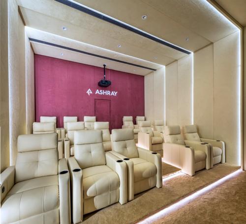  jaswanti-bliss Mini Theatre