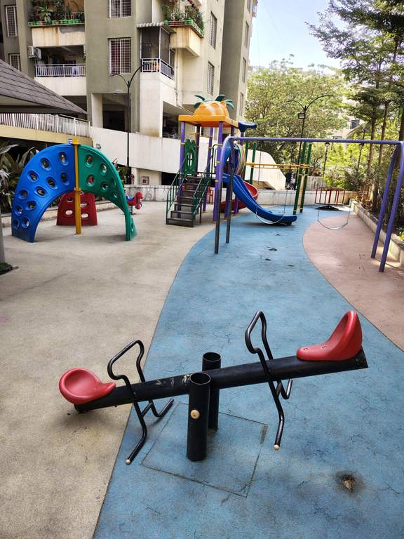  38 park majestique Children's play area