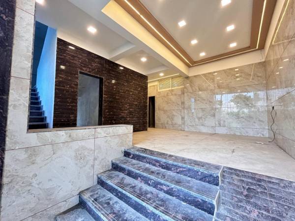  om-swami-samartha-complex Lift(s)