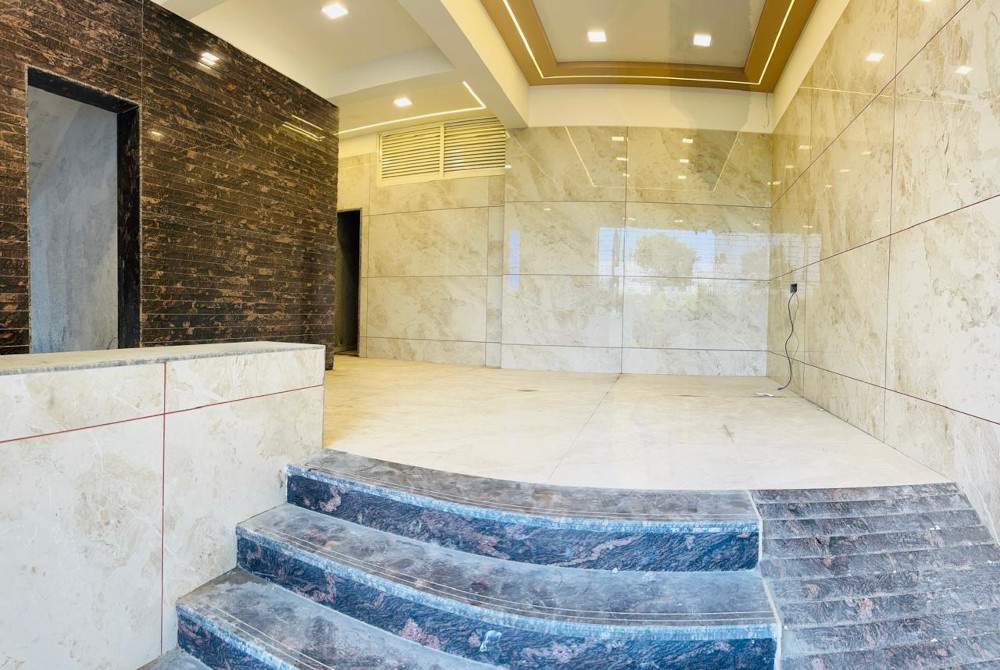  om swami samartha complex Lift(s)