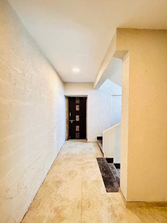  om swami samartha complex Lobby