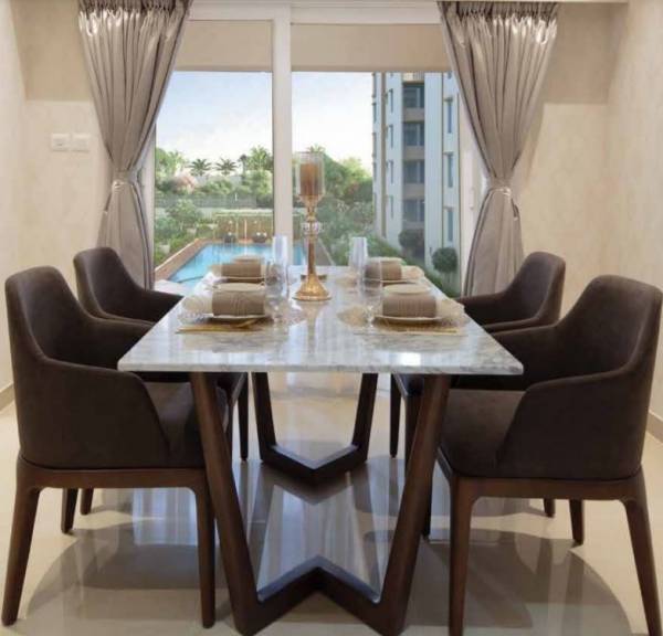  tvs-emerald-peninsula Dining Area