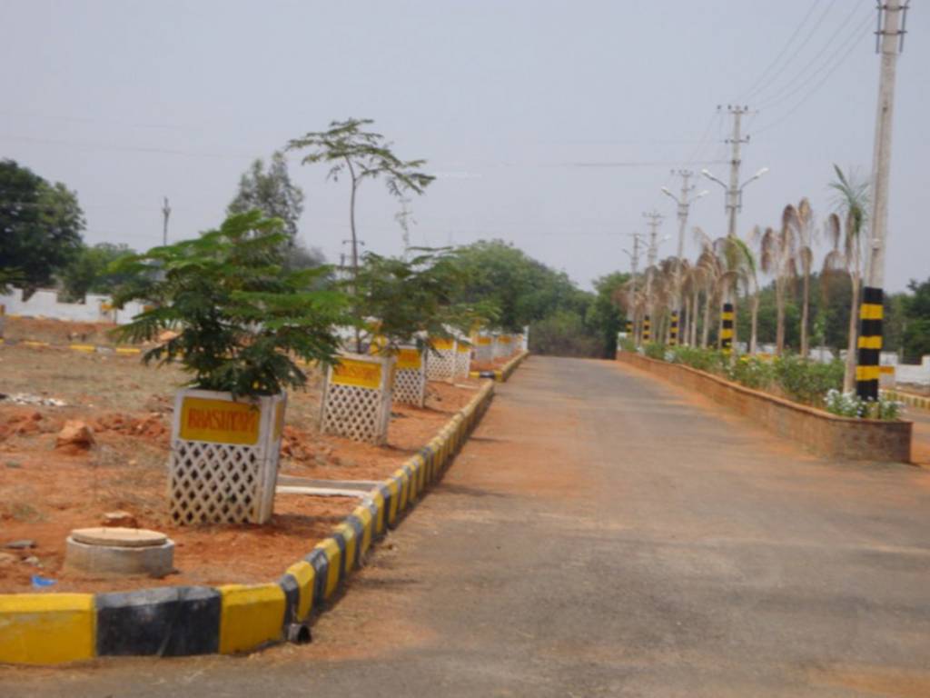  cristal county iv Plot