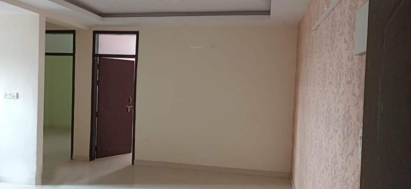  wonder homes ii Living Area