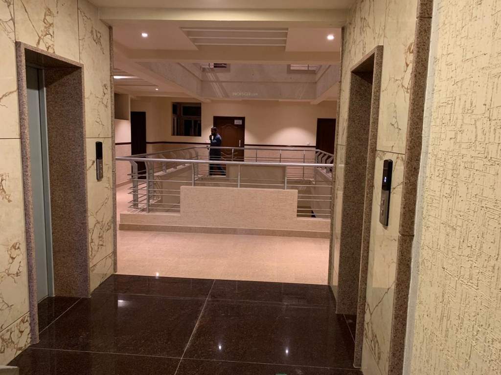  urbanes ah residency Lift Available