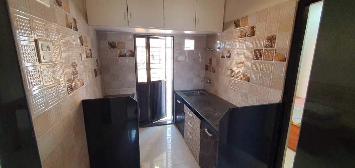  tower Kitchen