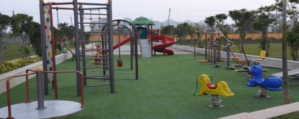 Children's play area honor-homes-plot Children's play area