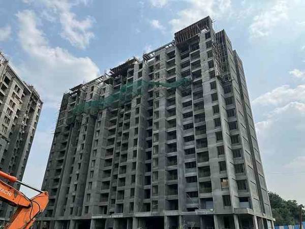 constructionStatus of Majestique Mrugavarsha