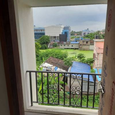  palki-apartment Balcony