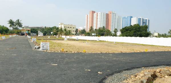  dream-villa-garden Internal Roads