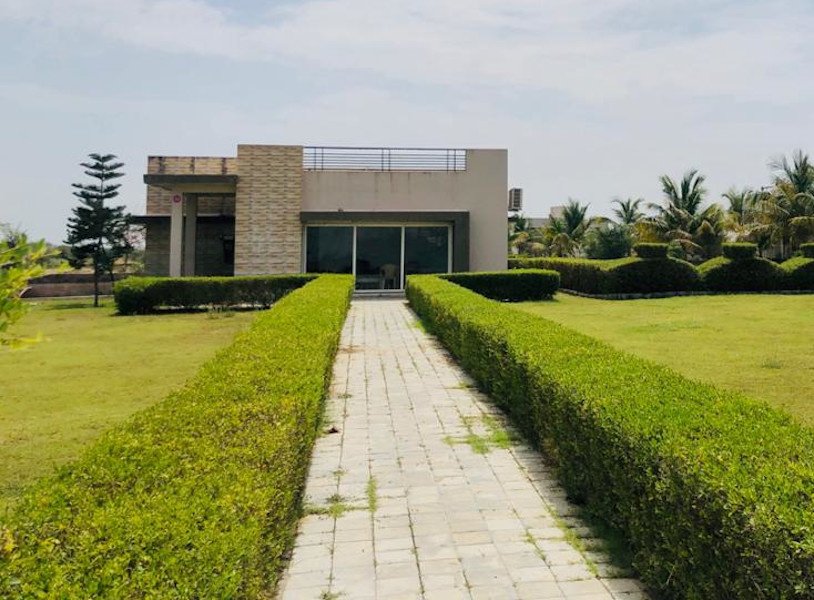  malhaar exotica Club House