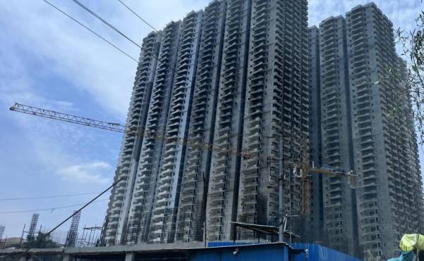  spectra Construction Status Apr-25