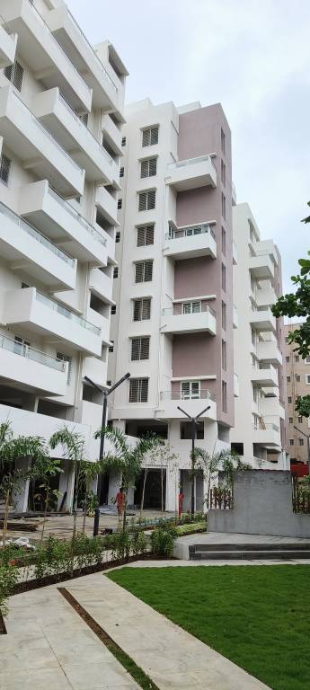  chandrai capital Elevation