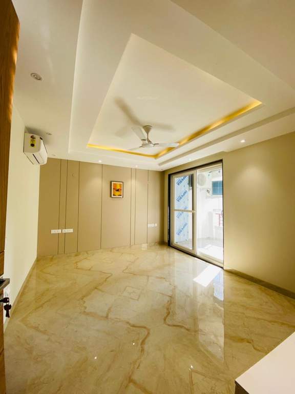  luxury floors Living Area
