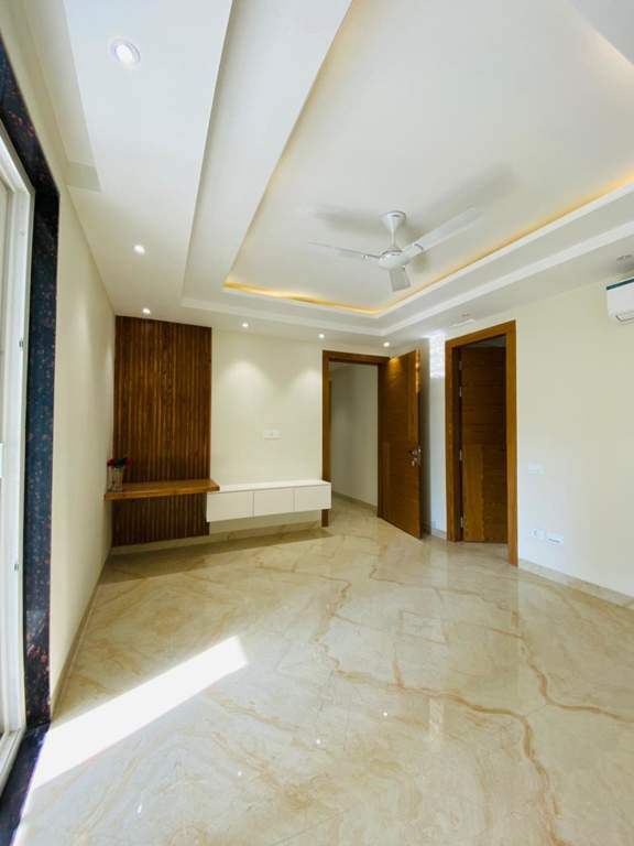  luxury floors Living Area