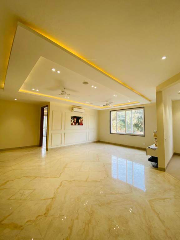  luxury floors Living Area