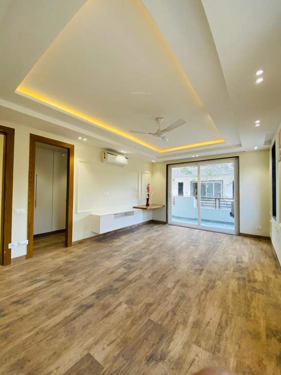  luxury floors Living Area