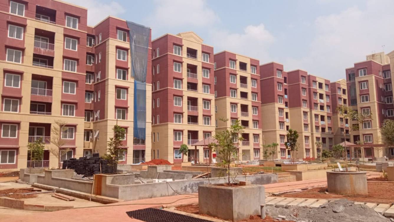  xanadu cluster iii celeste Block Q Construction Status March 25