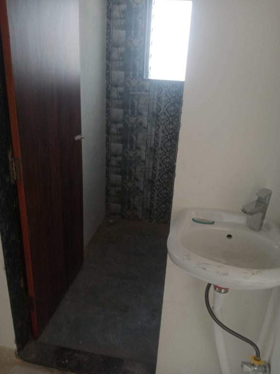  anandi Bathroom