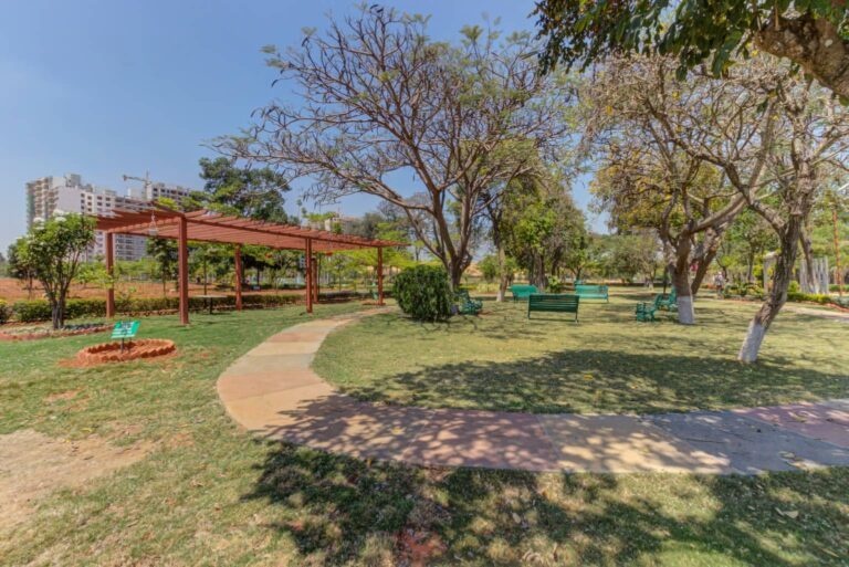 Sammys Beverly Hills Phase II