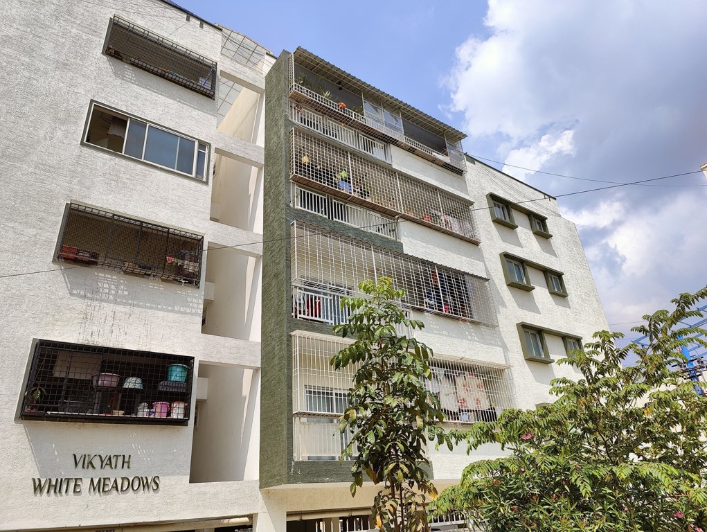  white meadows Elevation