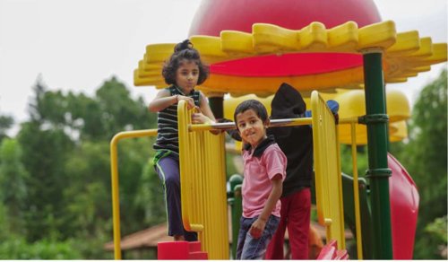  white-meadows Children's play area