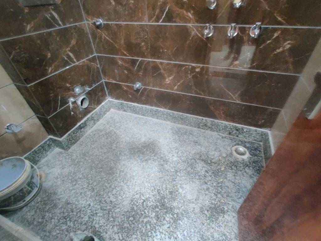 affordable homes Bathroom