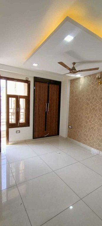 luxurious floors Living Area