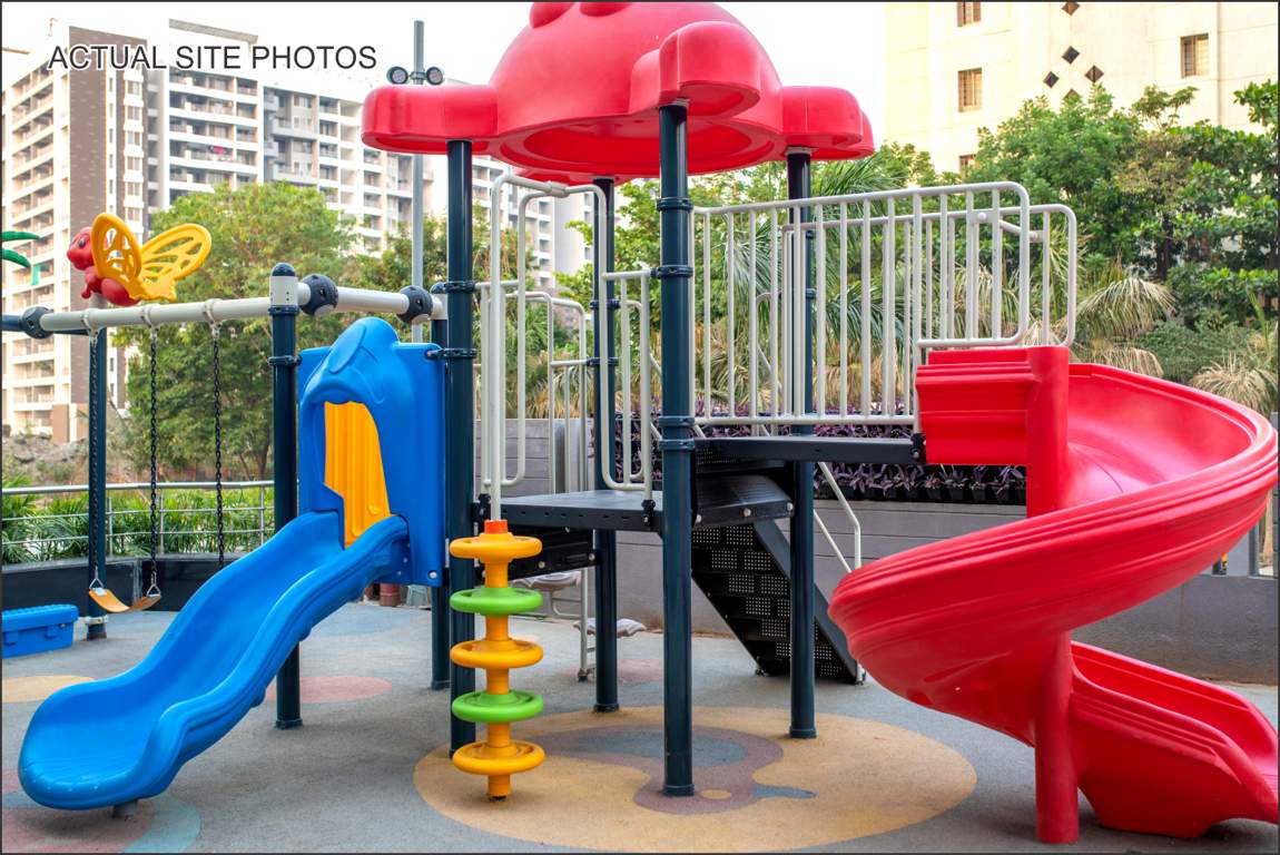  f residences Children's play area
