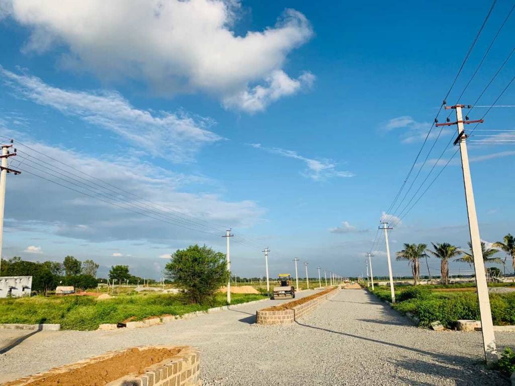  true gold balanagar Plot